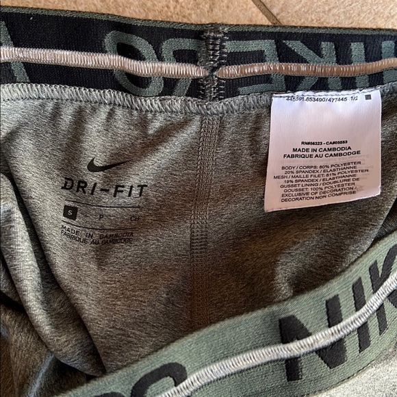 Nike 7/8 tights bundle - Picture 4 of 5